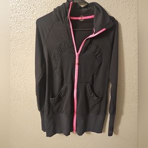 Lululemon size 8